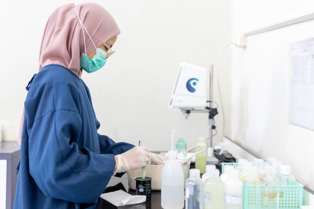 Custom Tolling dalam Produksi Kosmetik Fleksibilitas dan Keuntungannya