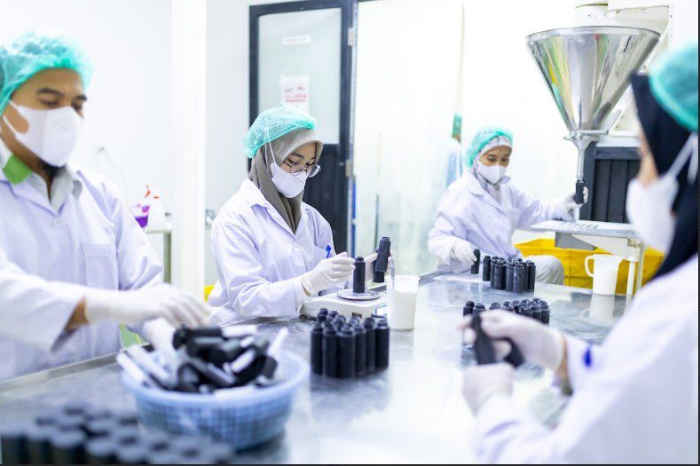 Sertifikasi dan Perizinan yang Harus Dimiliki Pabrik Kosmetik