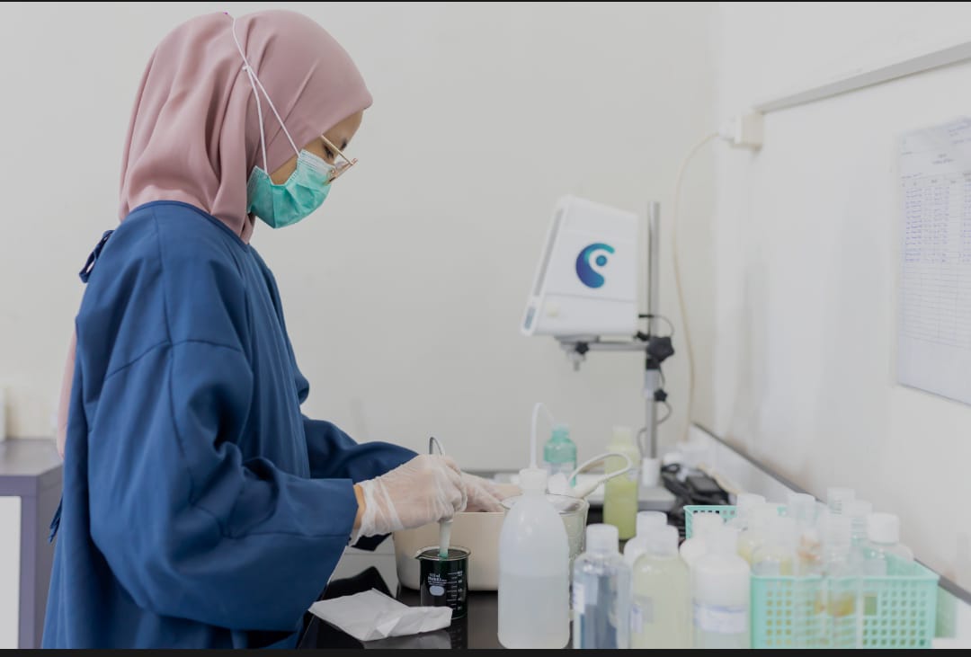 Mengapa Pabrik Maklon Cocok untuk UKM dengan Modal Terbatas