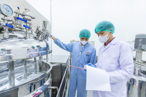 Langkah-langkah Toll Manufacturing dalam Proses Maklon Kosmetik