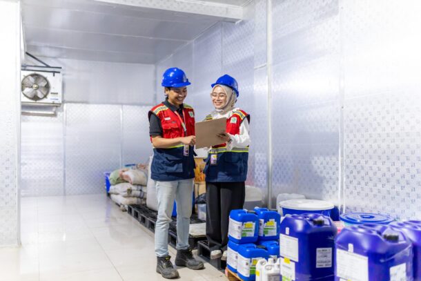 Cara Pabrik Maklon Memastikan Alat Produksi Kosmetik Selalu Presisi