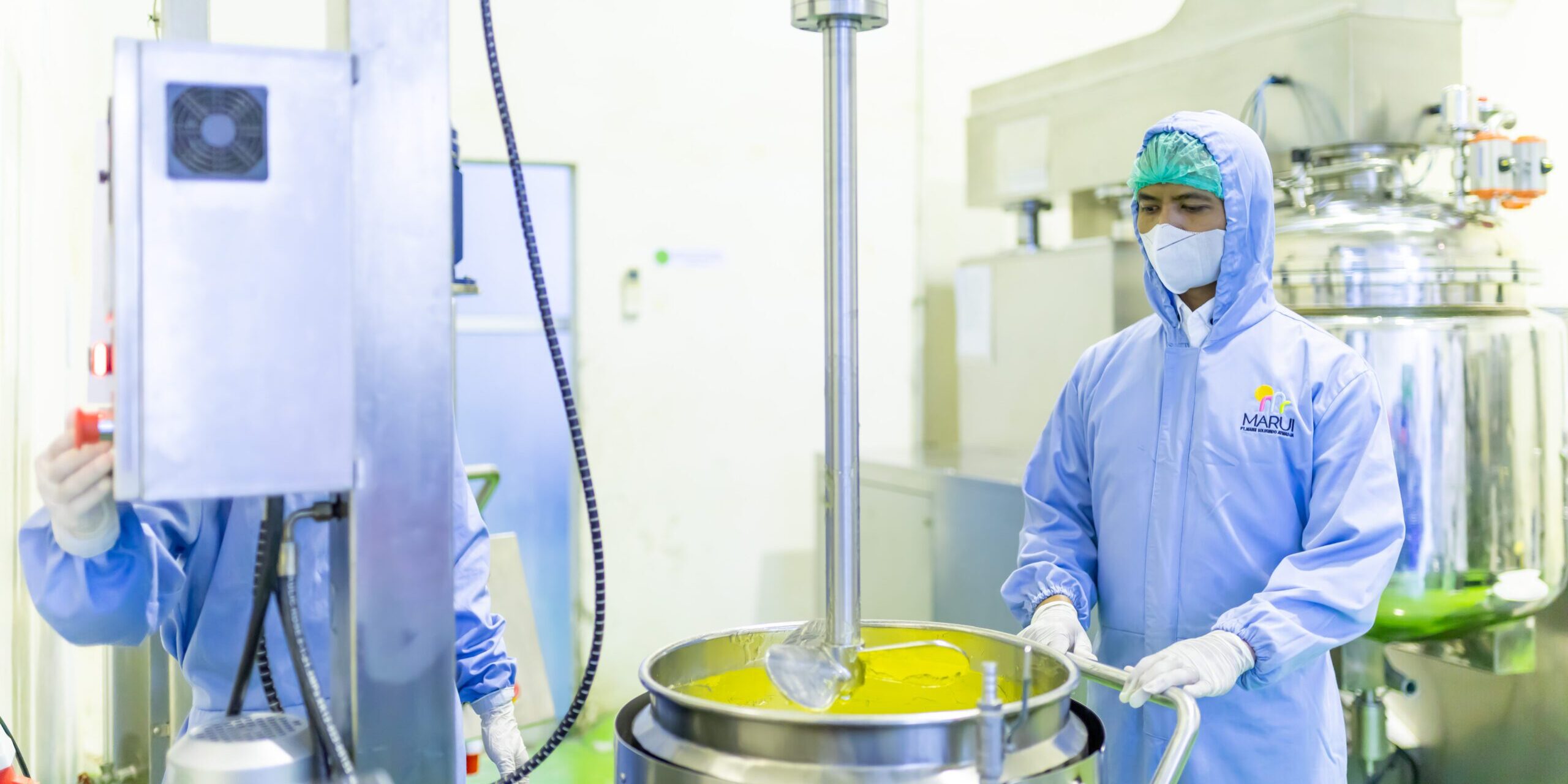 0A5A4149 Toll Manufacturing dan Efisiensi Biaya Produksi Kosmetik Maklon