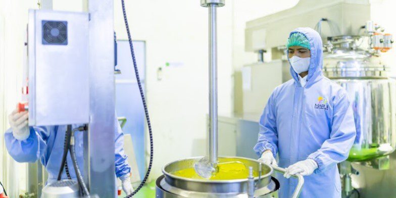 Bagaimana Pabrik Kosmetik Menyesuaikan Produksi untuk Brand Kecil