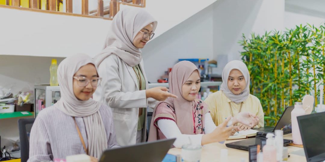 Mengapa UKM Harus Mempertimbangkan Jasa Pabrik Maklon