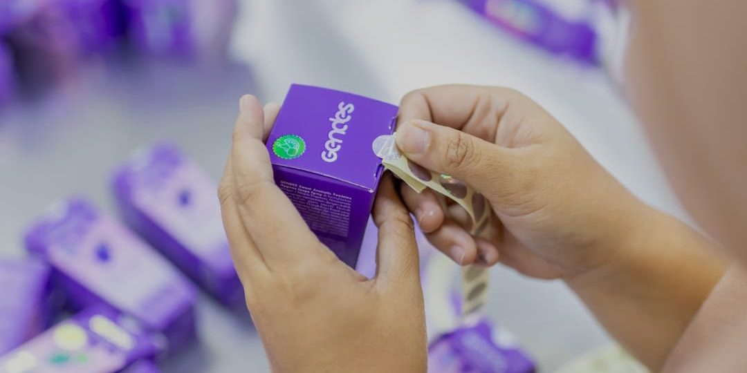 WhatsApp Image 2025-09-12 at 09.11.43 UKM Naik Level Kompetisi Lewat Produk Pabrik Maklon