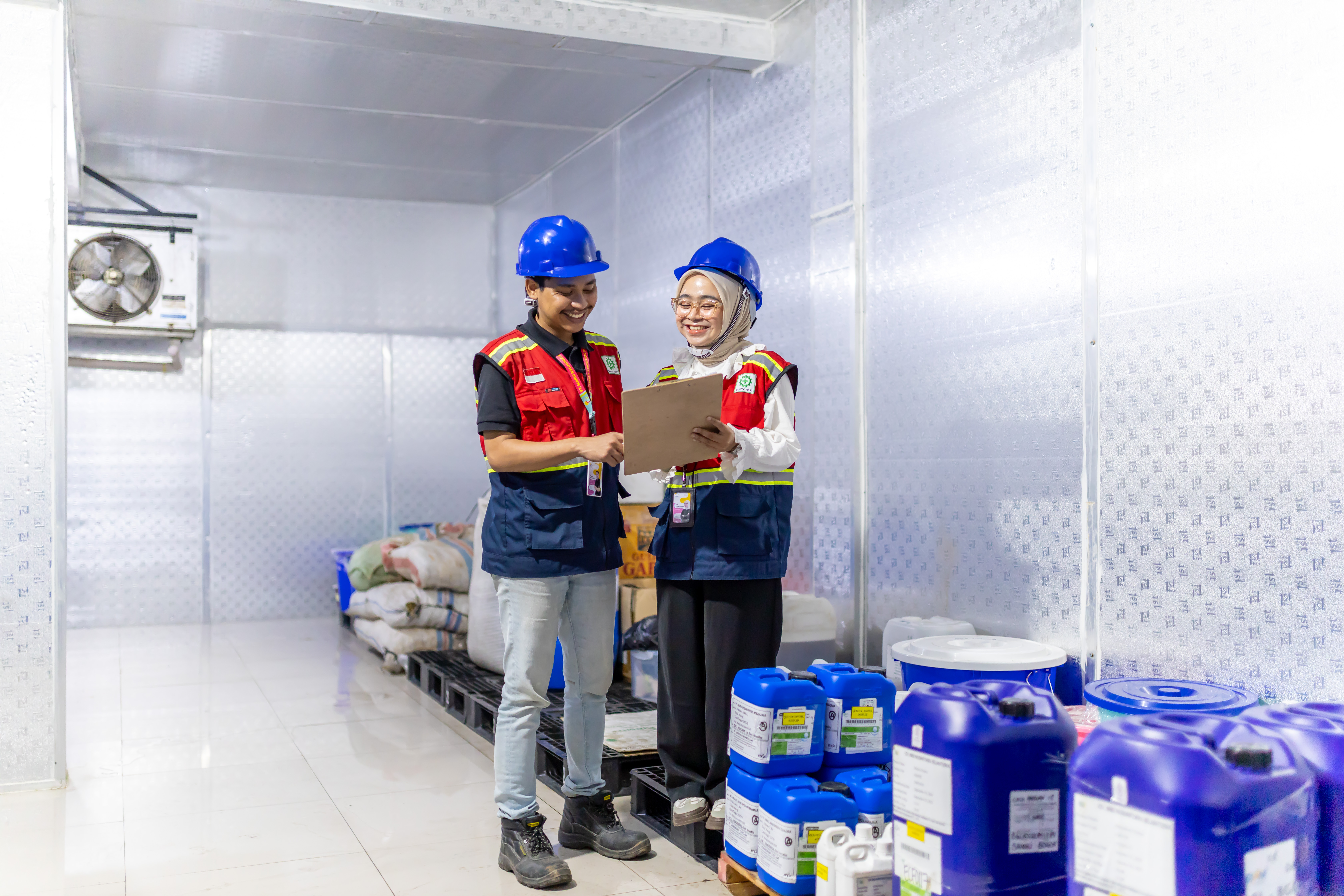 Perusahaan Maklon Skincare Legal dengan Sistem Quality Control Ketat