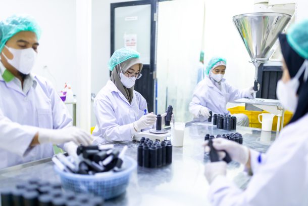 Maklon Kosmetik Bogor Jasa Pembuatan Lip Cream dan Makeup Lainnya